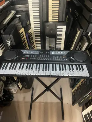 Direct Uk Used Keyboard Academy 61 Key