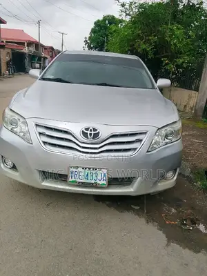 Toyota Camry 2008 Silver