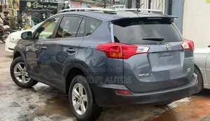 Toyota RAV4 2014 Blue