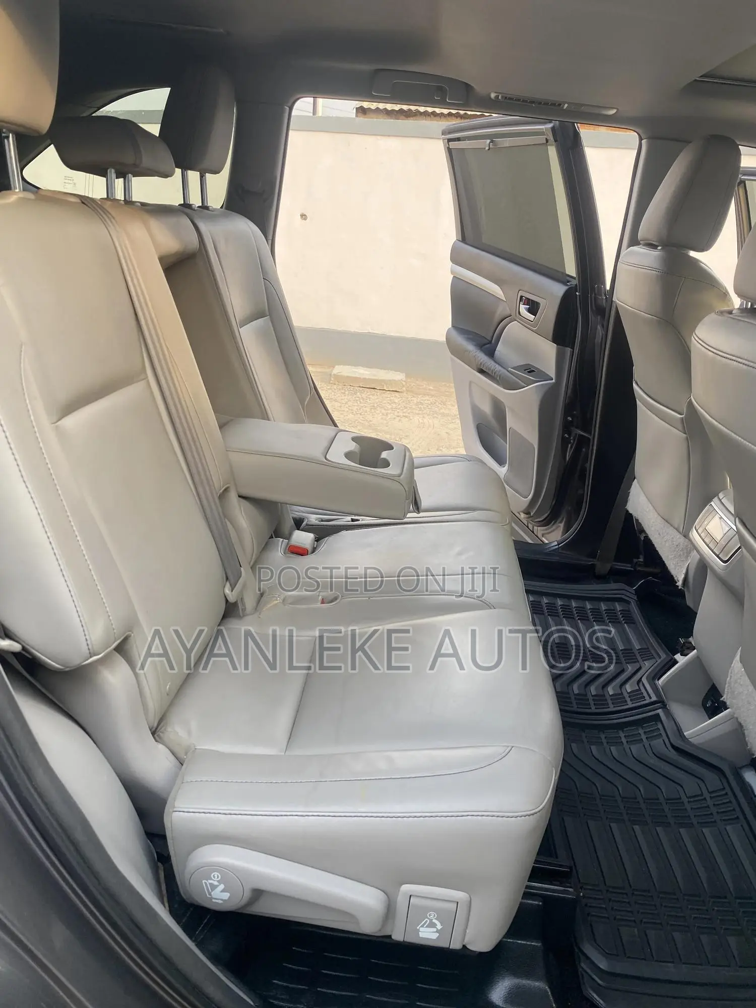 Toyota Highlander 2015 Gray
