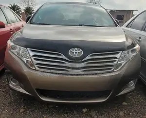 Toyota Venza AWD 2011 Brown