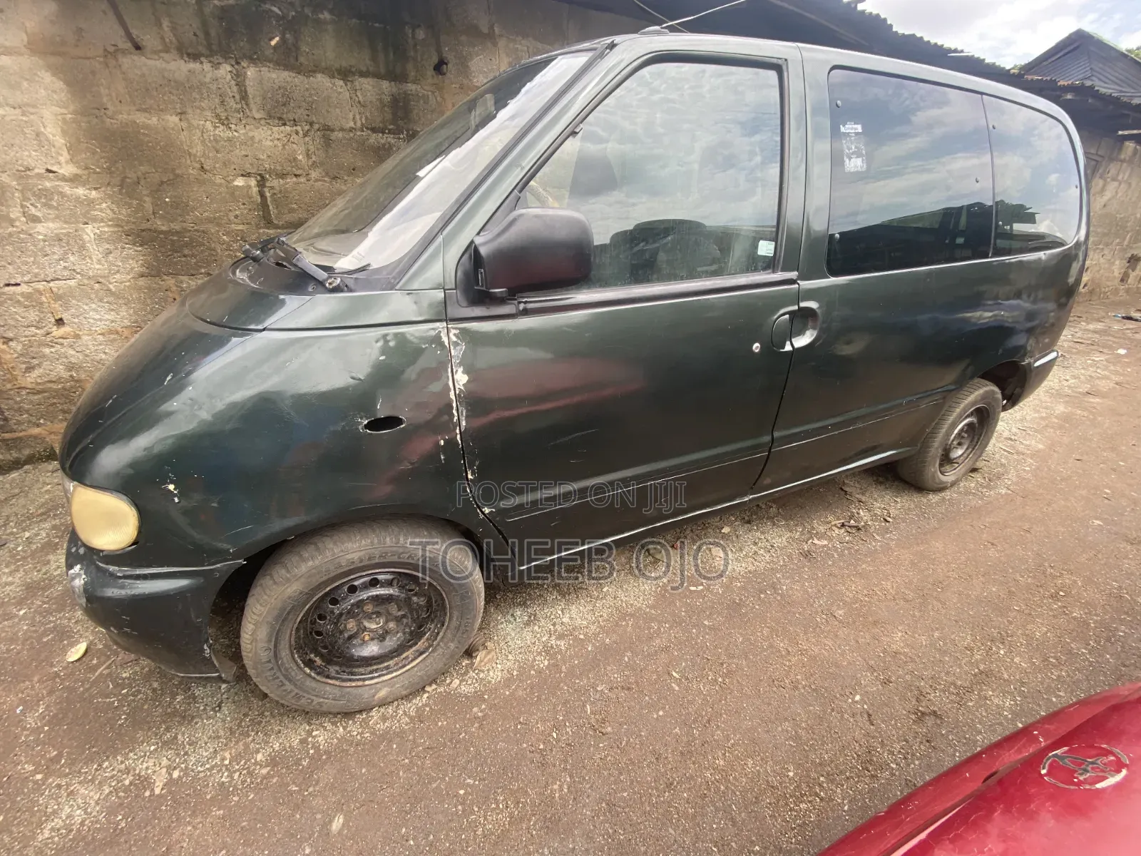 Nissan Serena 1995 Grey