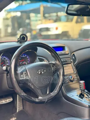 Hyundai Genesis 2012 Red