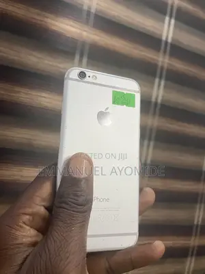 Apple iPhone 6 32 GB White
