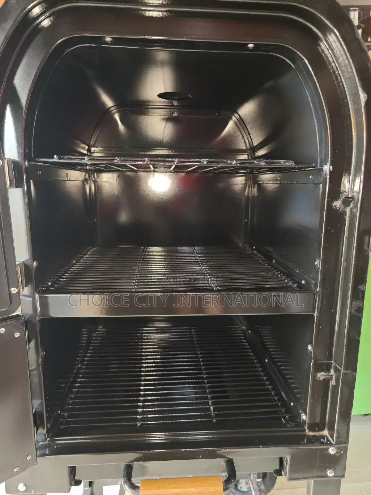 Jumbuck Charcoal Pizza Oven