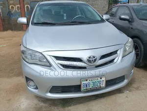 Toyota Corolla L 4dr Sedan (1.8L 4cyl 5M) 2012 Silver