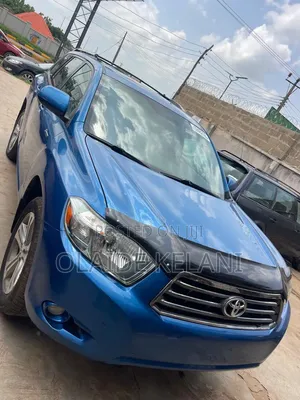 Toyota Highlander Sport 2010 Blue