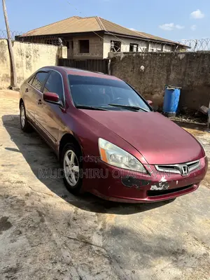 Honda Accord 2.0 Comfort Automatic 2005 Red
