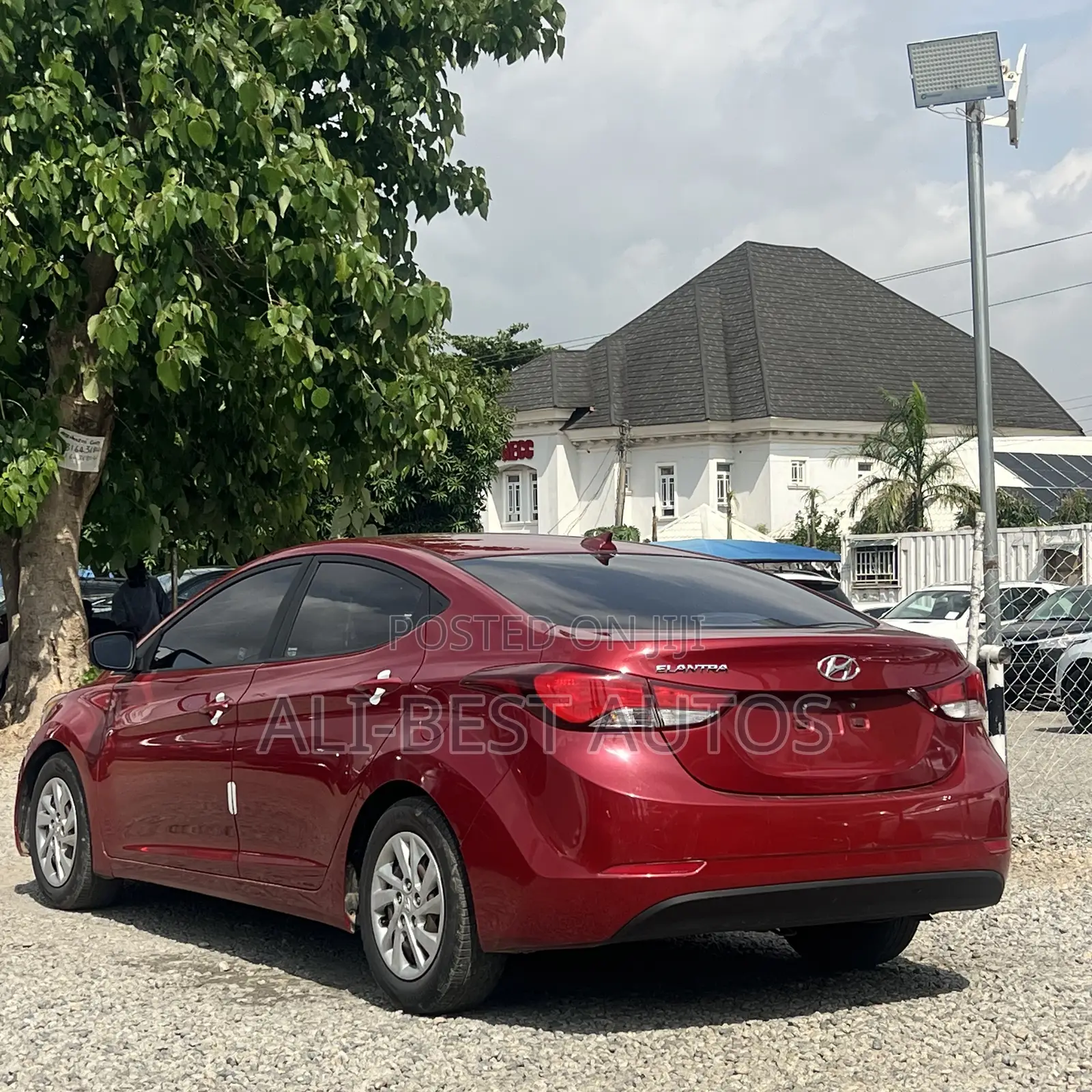 Hyundai Elantra 2016 Maroon
