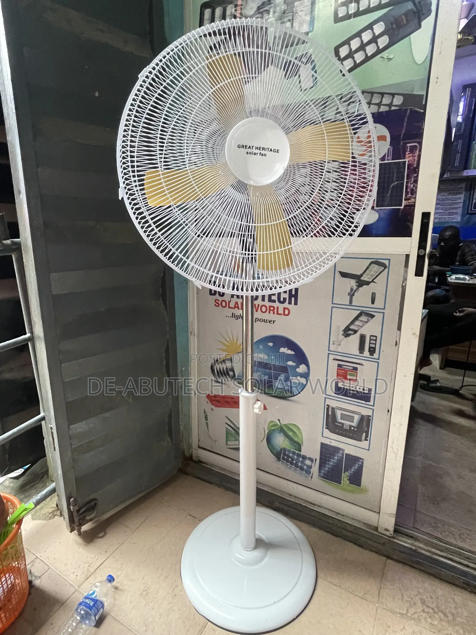 20 Inches Rechargeable Fan