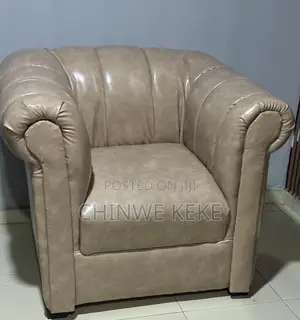 Sitting Room Chair
