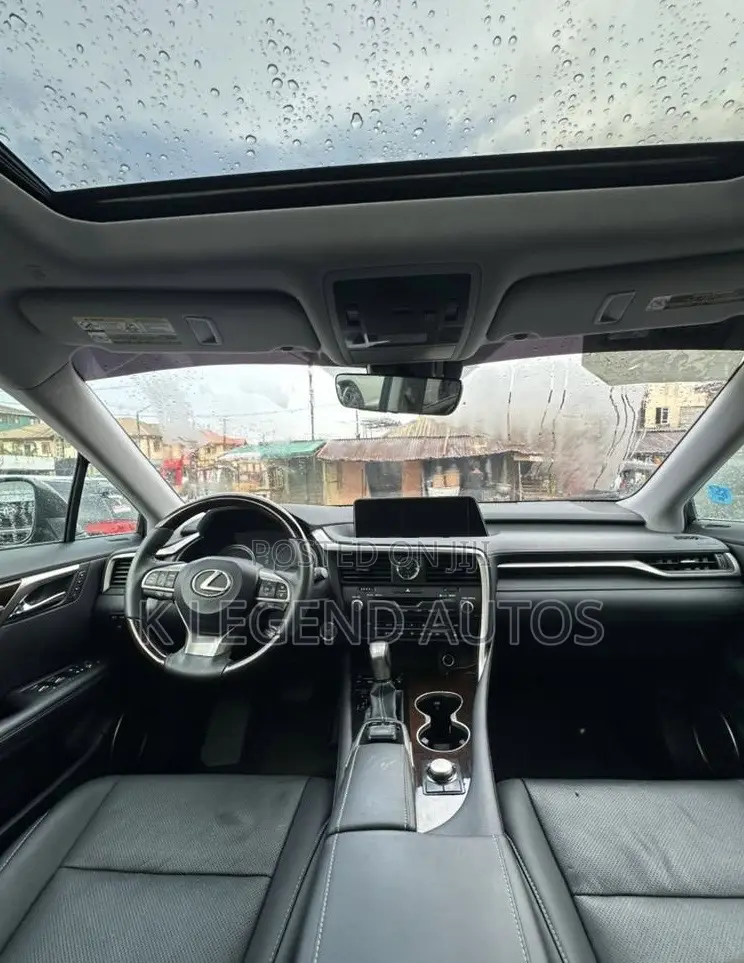Toyota Highlander SE 2019 Black