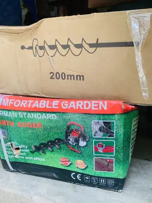 Comfortable Earth Auger