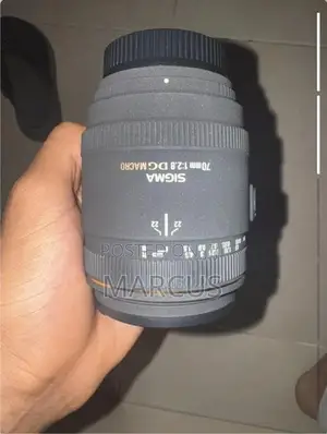 Sigma 70mm Macro Vintage Mint Used