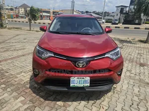 Toyota RAV4 2013 Red