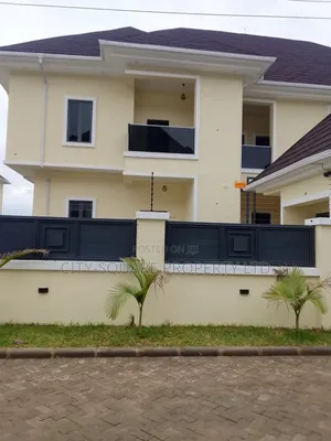 4bdrm Duplex in Rose Estate, Galadimawa for sale