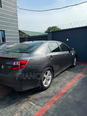 Toyota Camry 2013 Gray