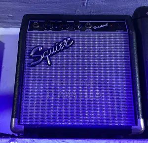 Fender Squier Sp-10 Guitar Combo Amplifier