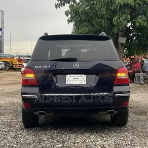Mercedes-Benz GLK-Class 2011 Blue