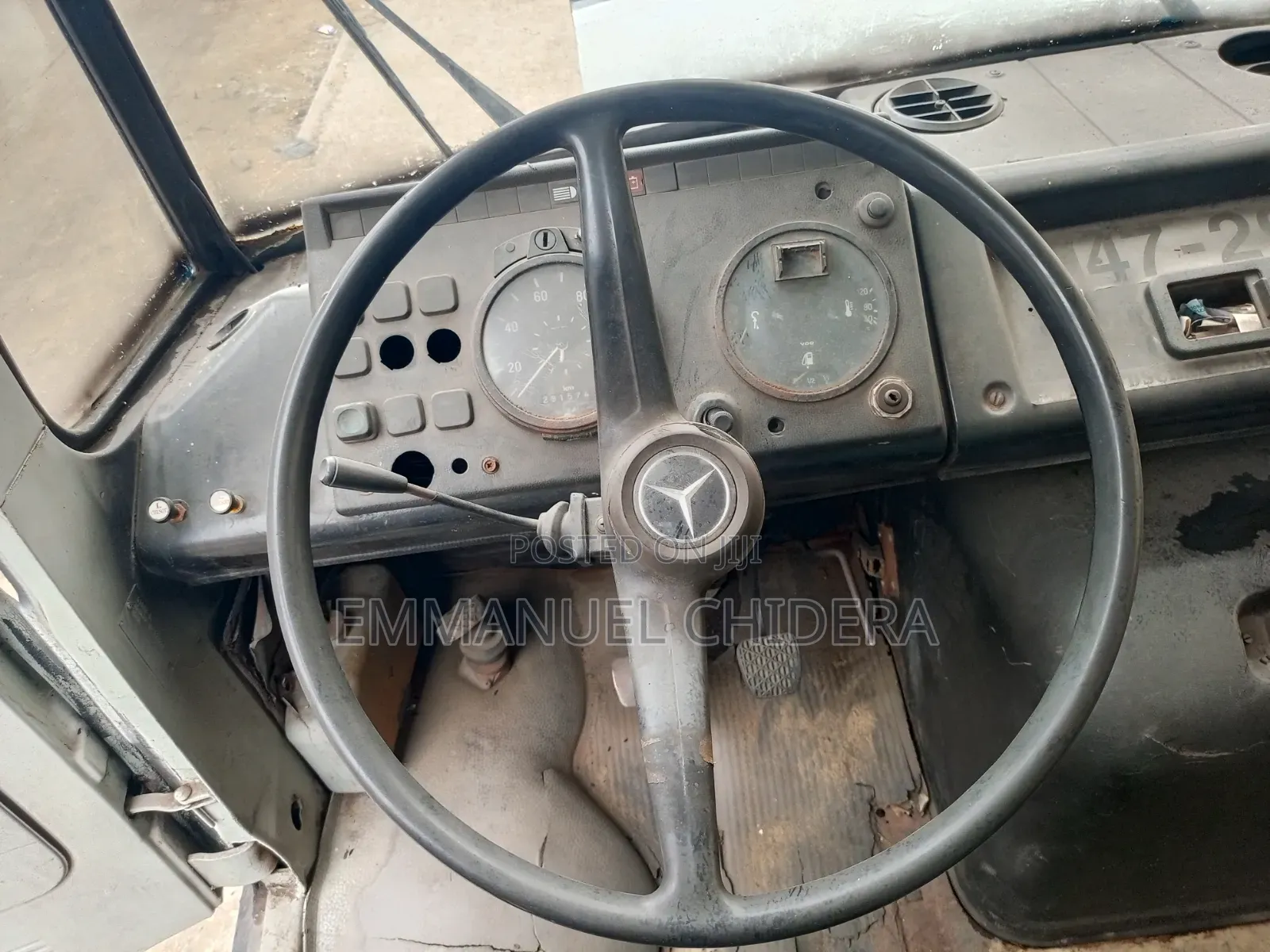 Mercedes-Benz 814D 1984 Black
