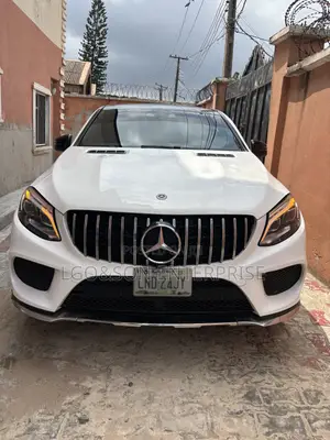 Mercedes-Benz GLE-Class AMG GLE 43 4MATIC 2018 White