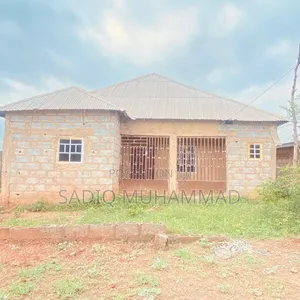 3bdrm Bungalow in Community, Ketti for sale