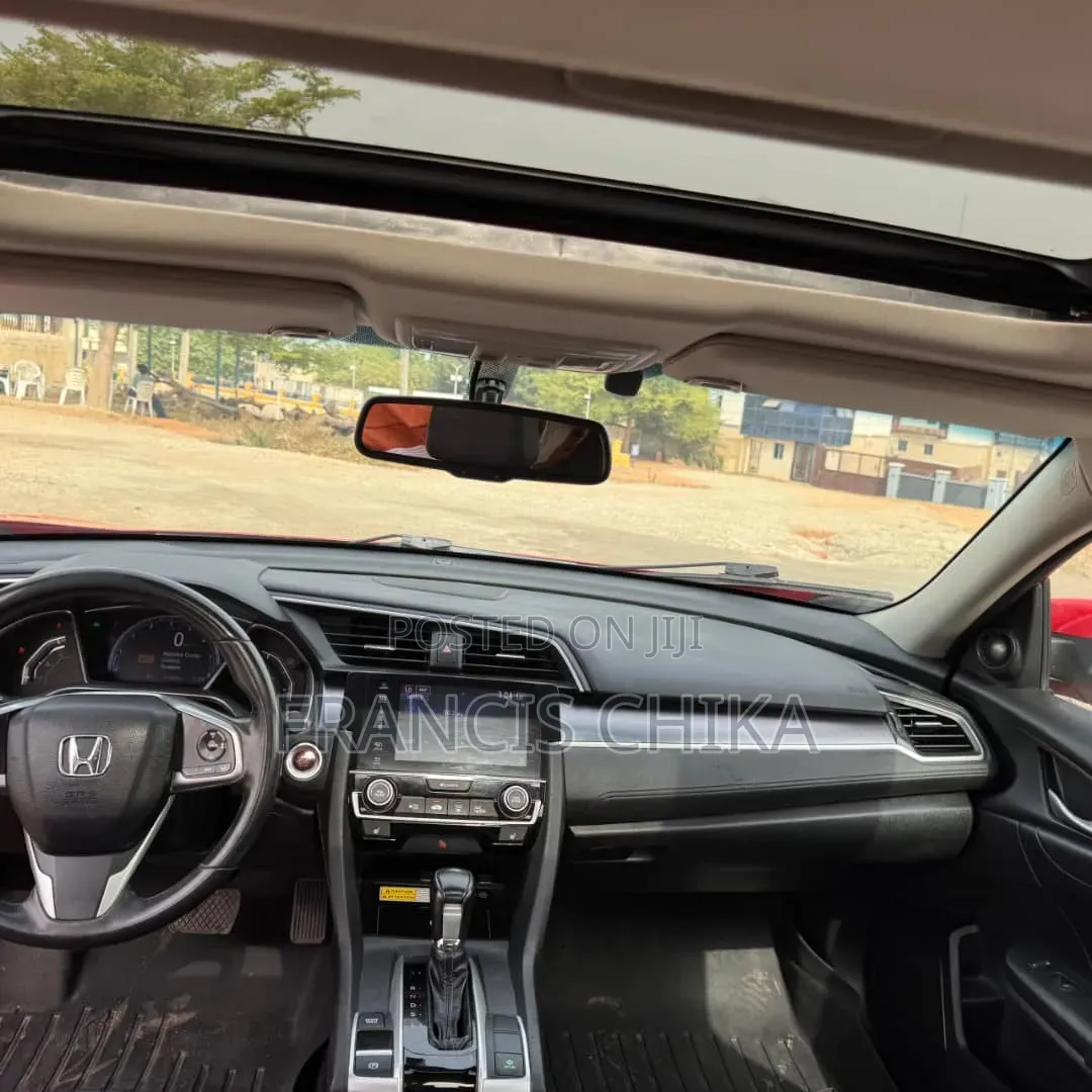 Honda Civic 2019 Red
