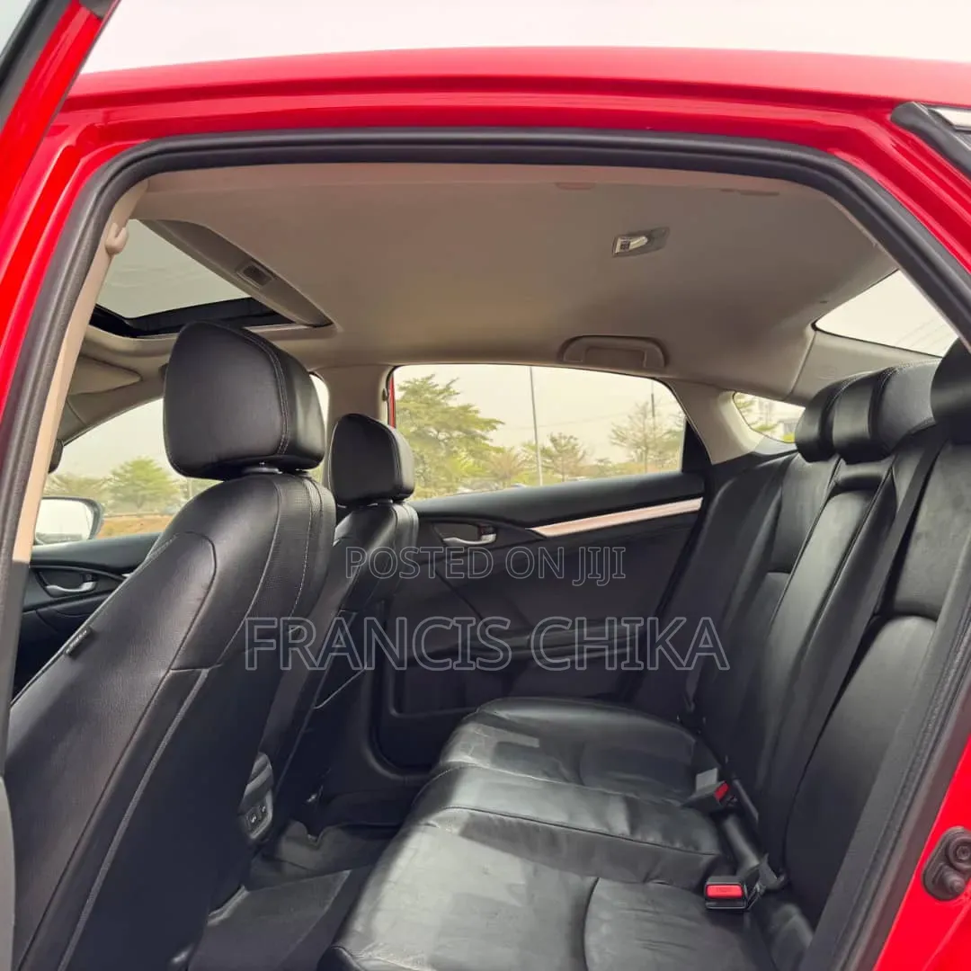 Honda Civic 2019 Red