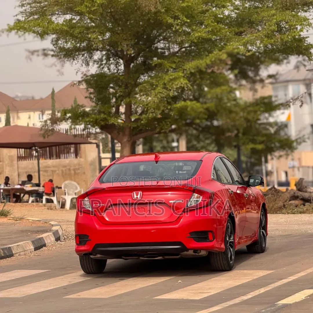 Honda Civic 2019 Red