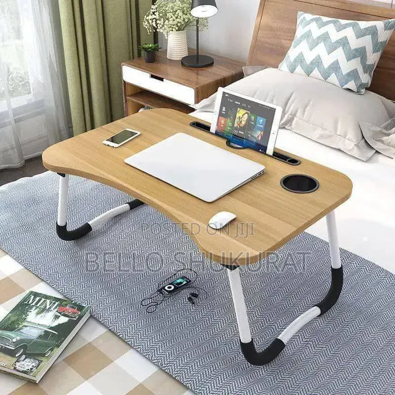 Laptops Table