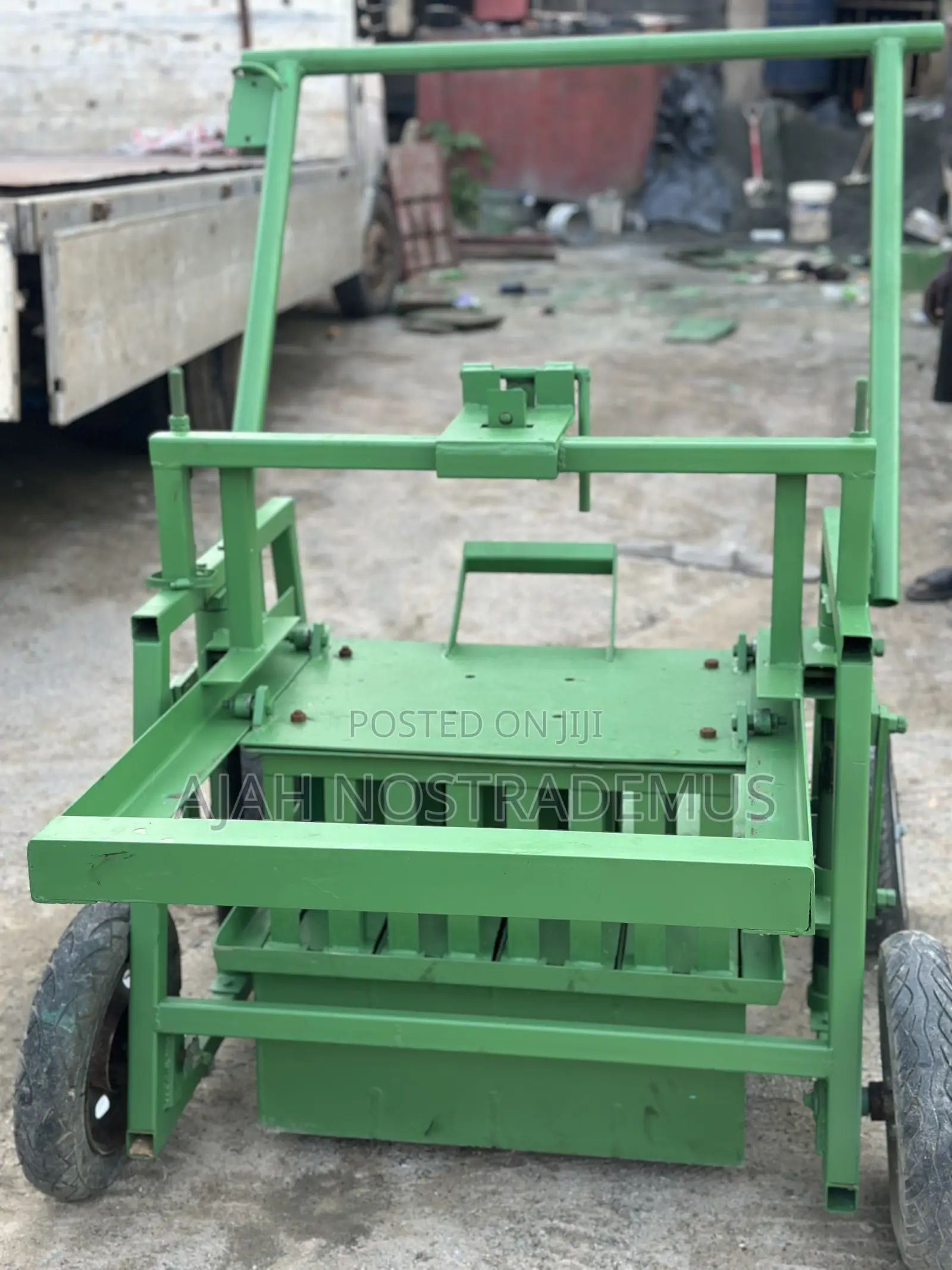 Mobile Block Molding Machine