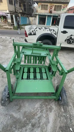 Mobile Block Molding Machine