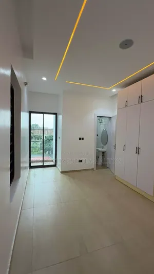 3bdrm Block of Flats in Gra for sale