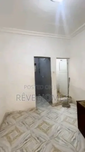 1bdrm Apartment in Shomolu / Shomolu for rent