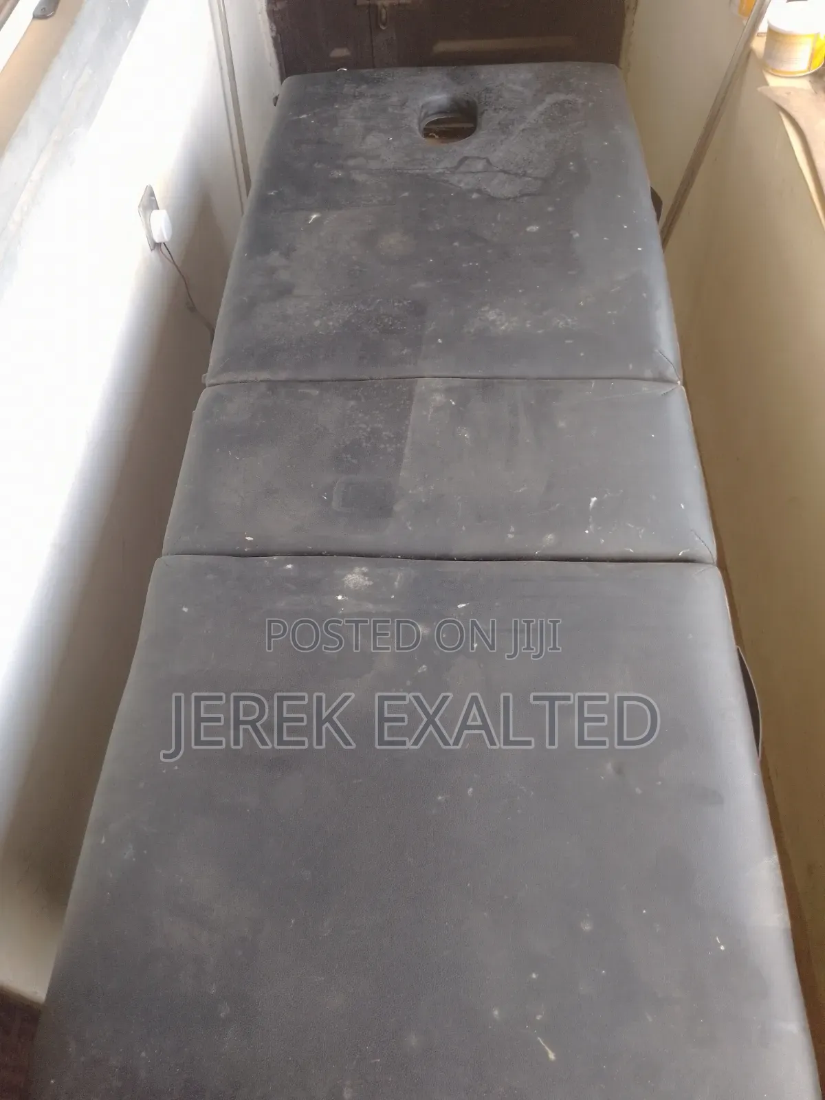 Massage Bed