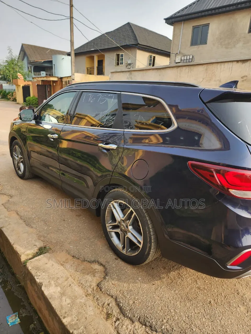 Hyundai Santa Fe 2017 Blue