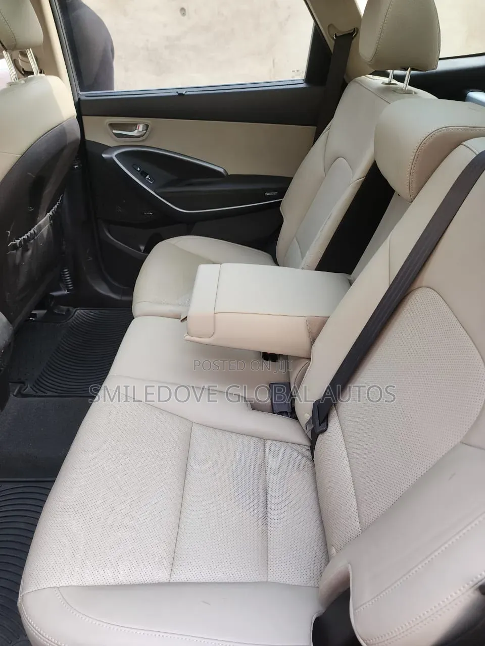 Hyundai Santa Fe 2017 Blue