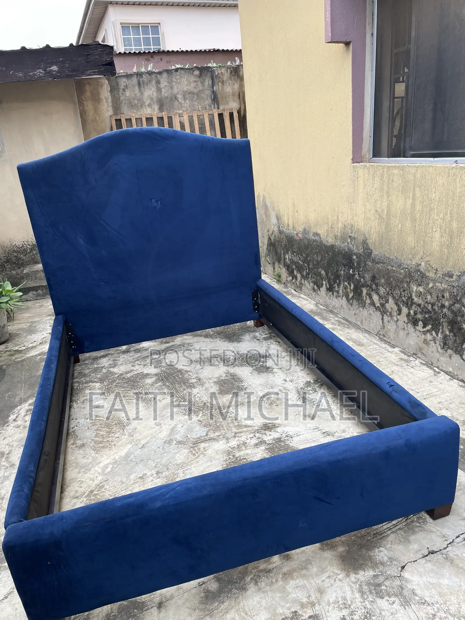 Usa Used Bed-Frame