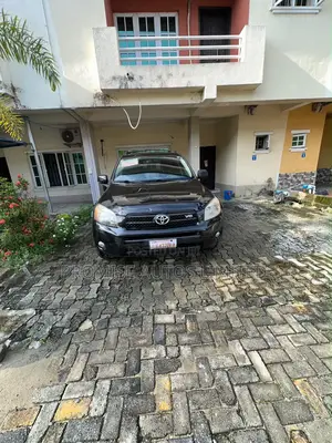 Toyota RAV4 V6 2007 Black