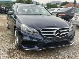 Mercedes-Benz E350 Base 4Matic Sedan AWD (3.5L 6cyl 7A) 2014 Blue