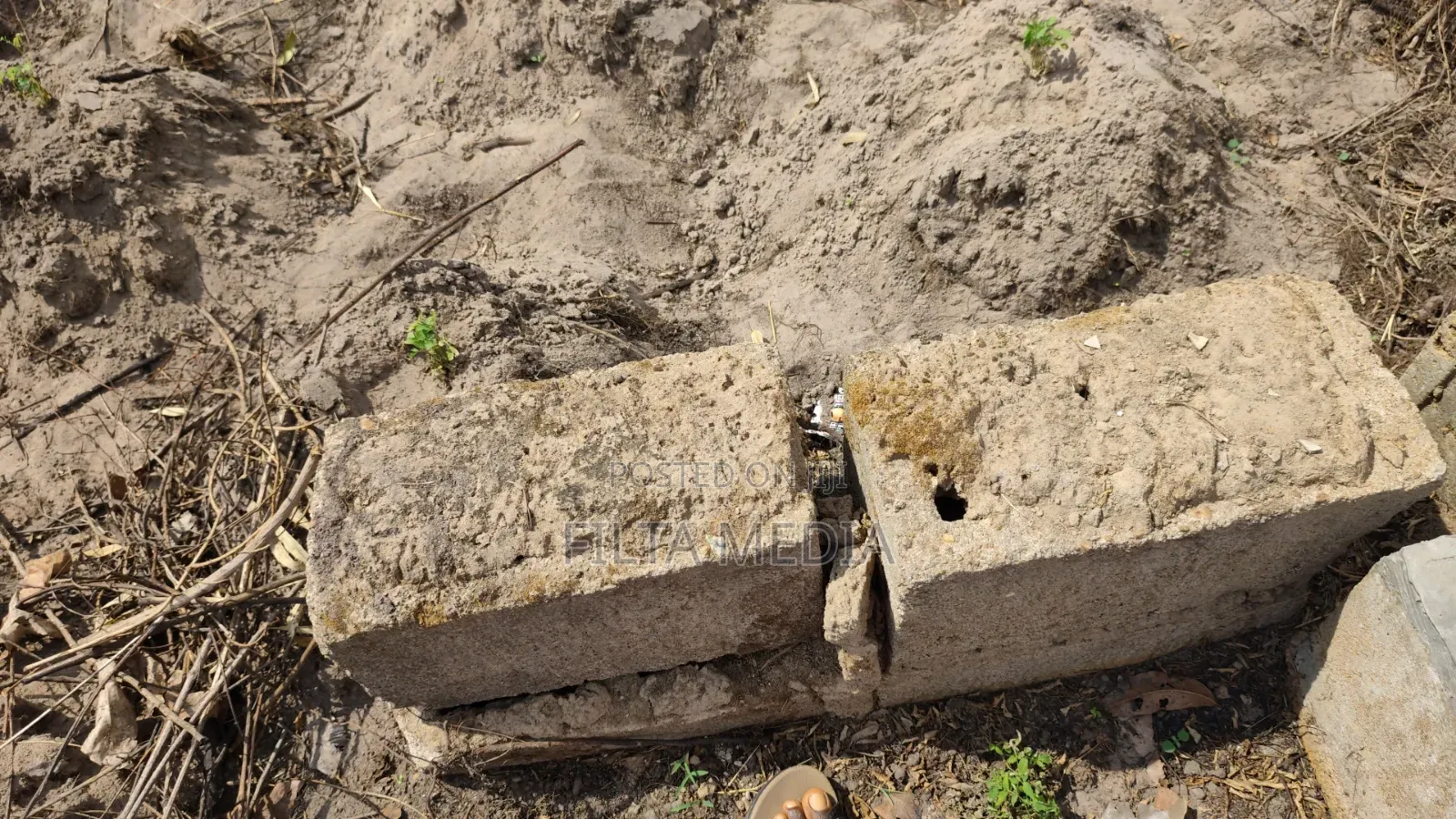 1 Plot of Solid Land at Elekuru Junction Moniya