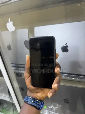 Apple iPhone XR 64 GB Black