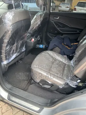 Hyundai Santa Fe 2017 Silver