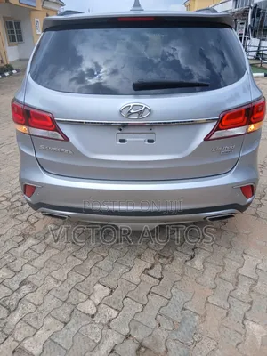 Hyundai Santa Fe 2017 Silver