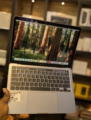 Laptop Apple MacBook Pro 2020 16GB Intel Core i5 SSD 512GB