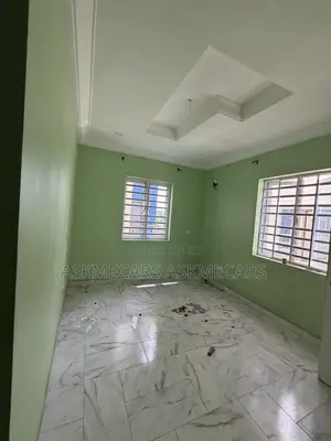 2bdrm Room & Parlour in Sangotedo for rent