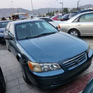 Toyota Camry 2001 Blue