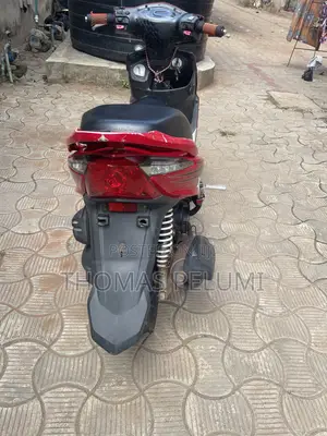SYM Symnh 2018 Red
