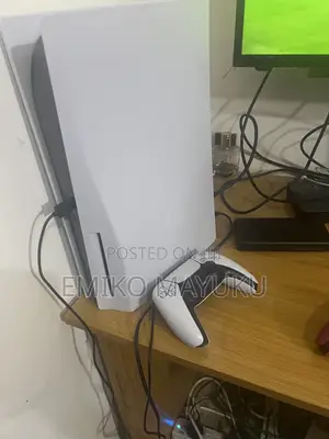 Play Station 5