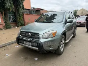Toyota RAV4 3.5 Sport 4x4 2008 Green